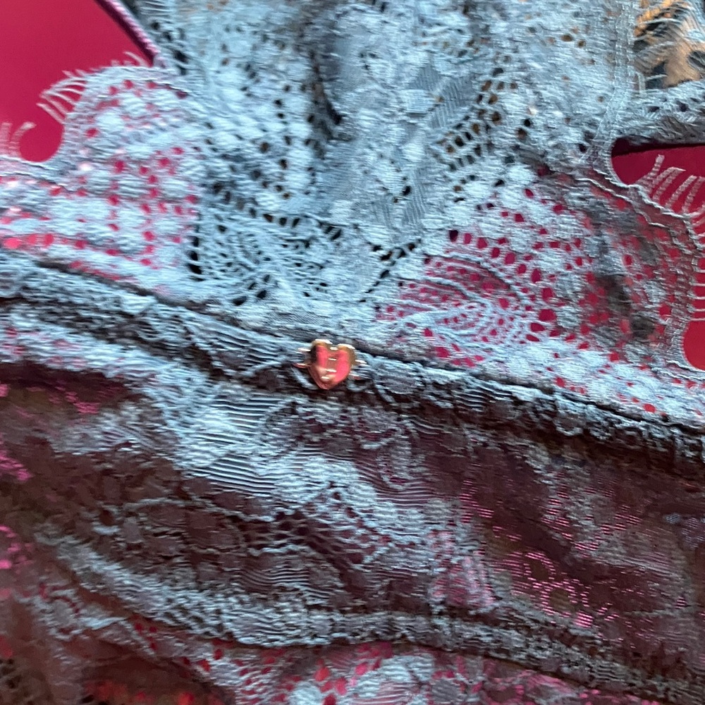 PINK Victoria's Secret Dusty Blue Lace High-Neck Bralette - Picture 3 of 7